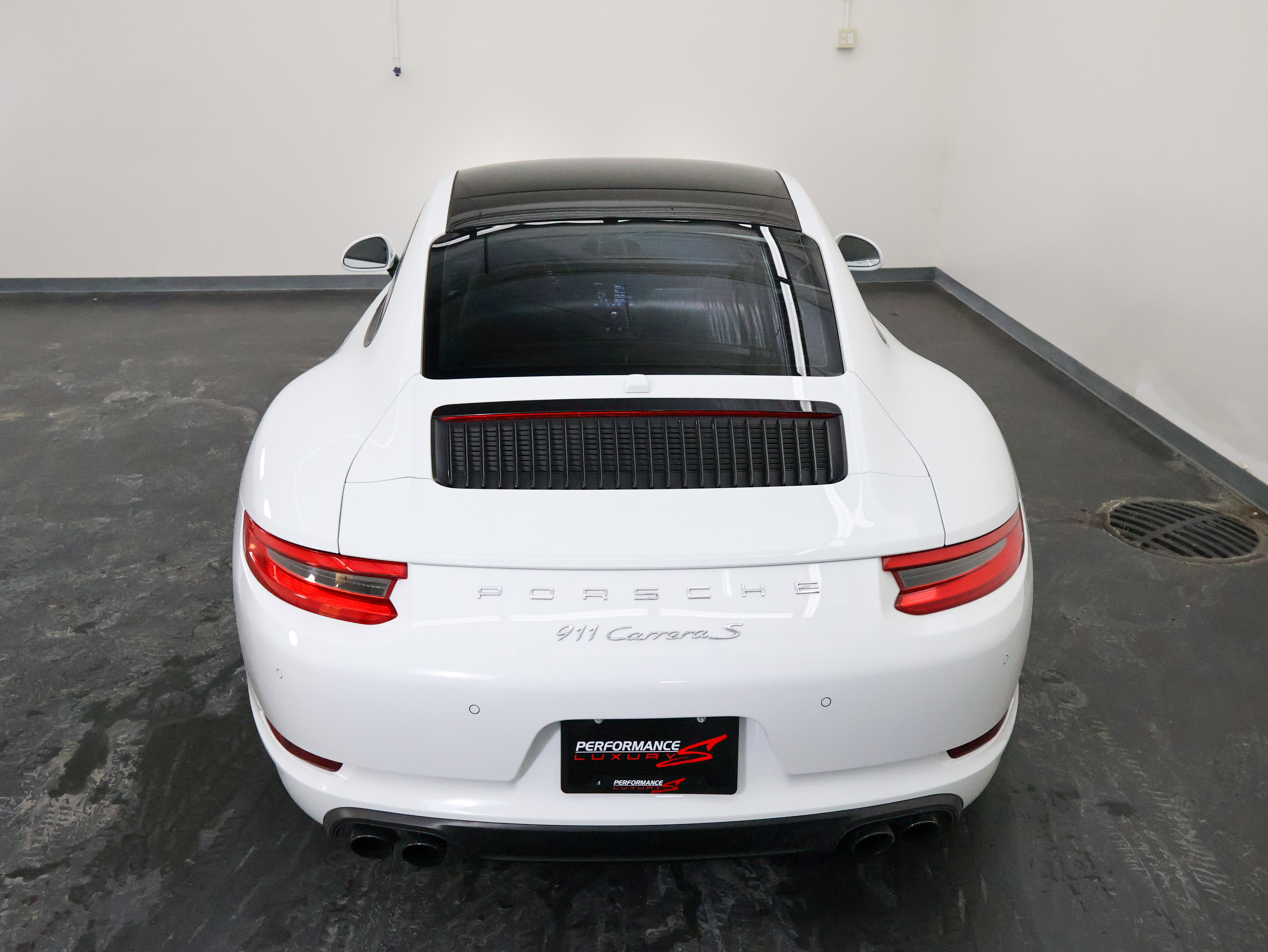 Used 2017 Porsche 911 Carrera S image 10