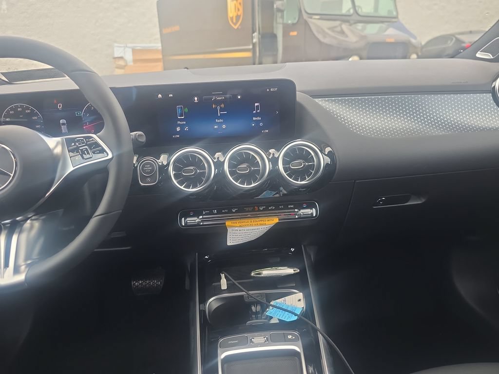New 2026 Mercedes-Benz GLA 250 4MATIC image 17