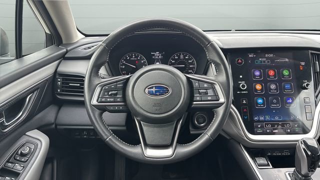 Used 2023 Subaru Outback Premium AWD/4WD image 13