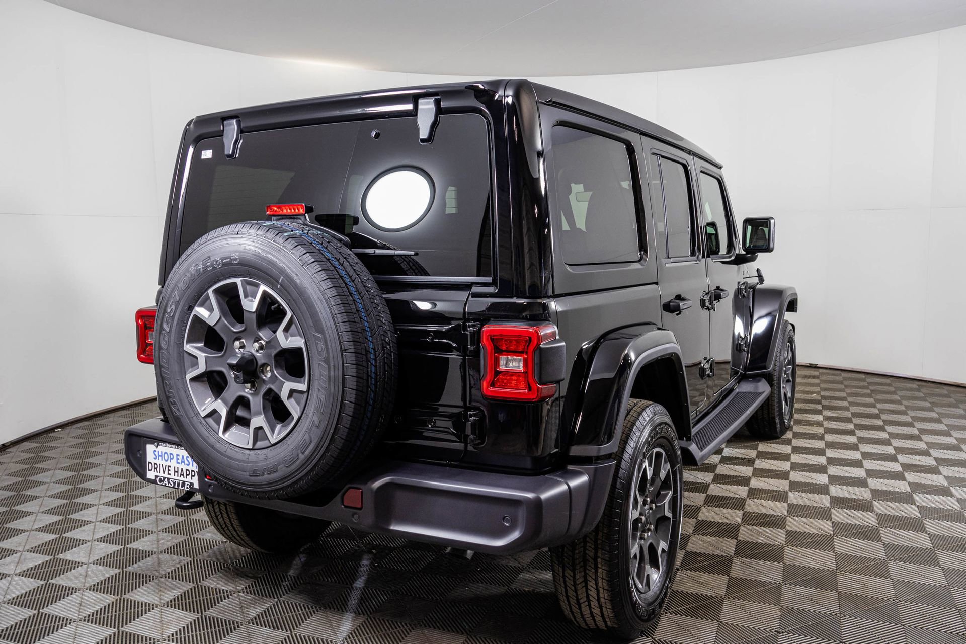 New 2026 Jeep Wrangler Sahara image 16