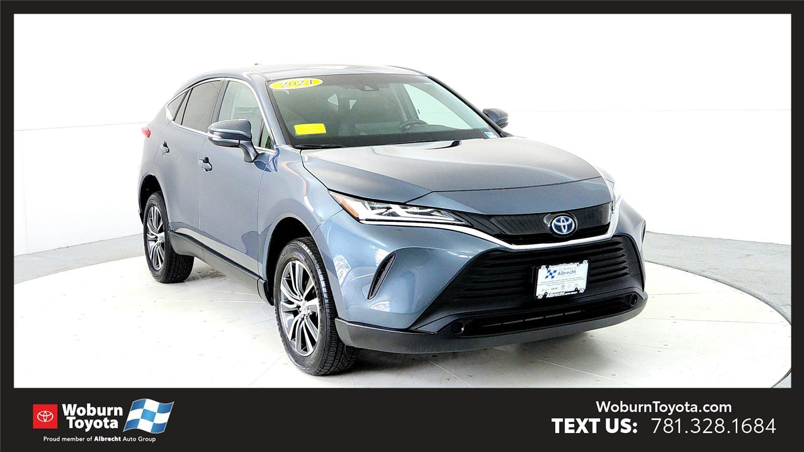 Certified 2024 Toyota Venza LE image 1