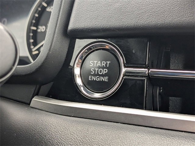 Used 2024 Mitsubishi Outlander SE image 31