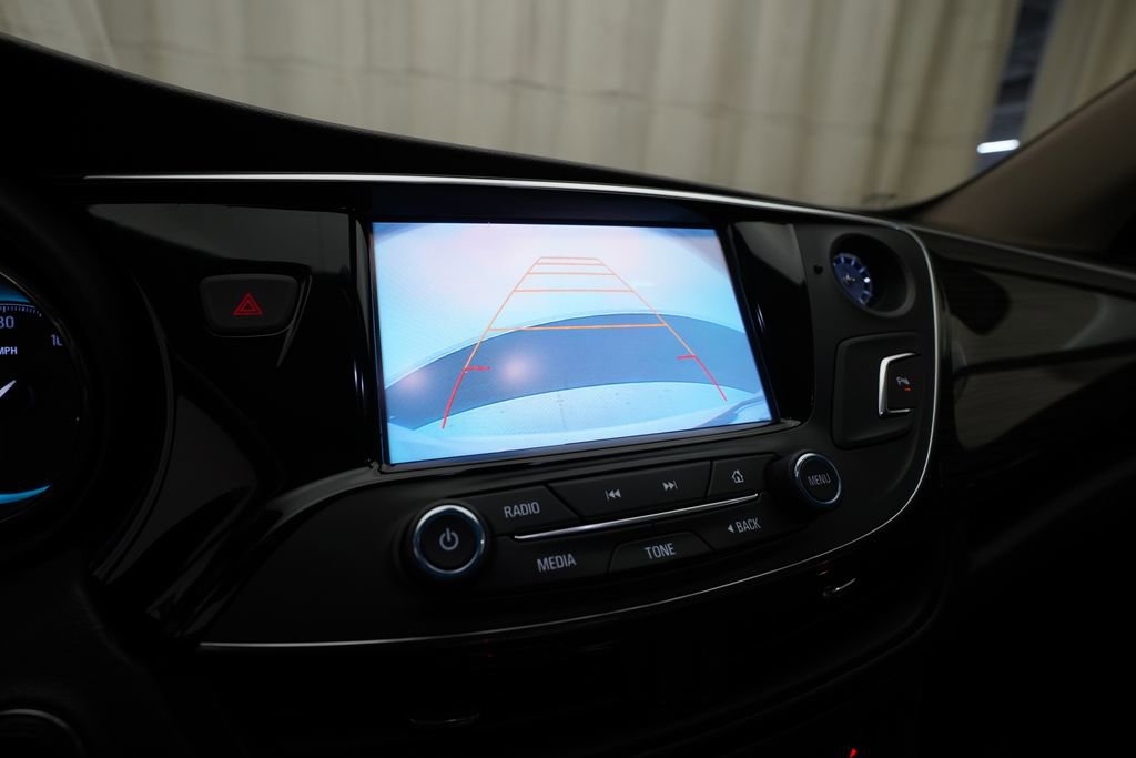 Used 2017 Buick Envision Essence FWD image 20