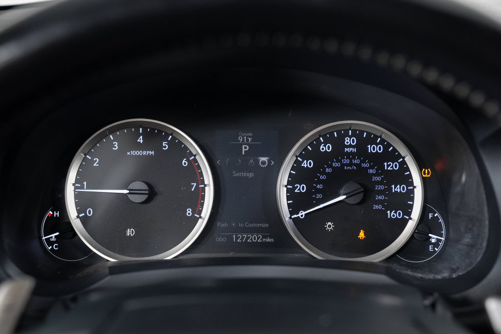 Used 2016 Lexus IS 200t RWD image 26