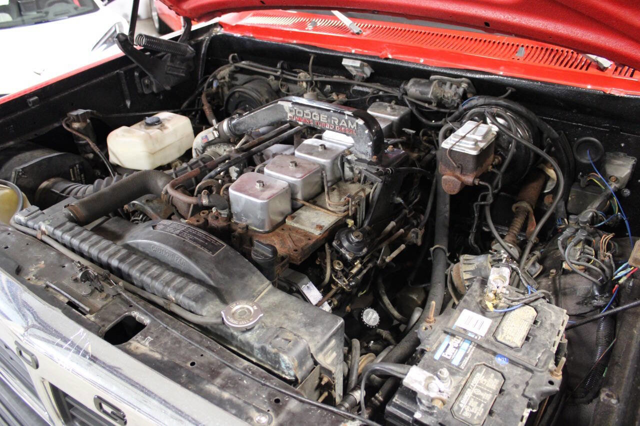 Used 1993 Dodge D/W Truck 250 image 40