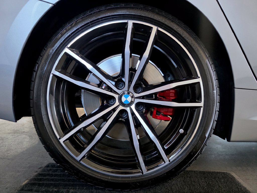 Used 2023 BMW 330i xDrive Sedan w/ M Sport Package AWD/4WD image 28