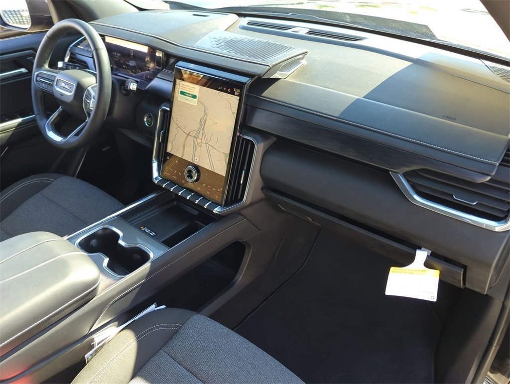 Used 2025 GMC Acadia Elevation image 28