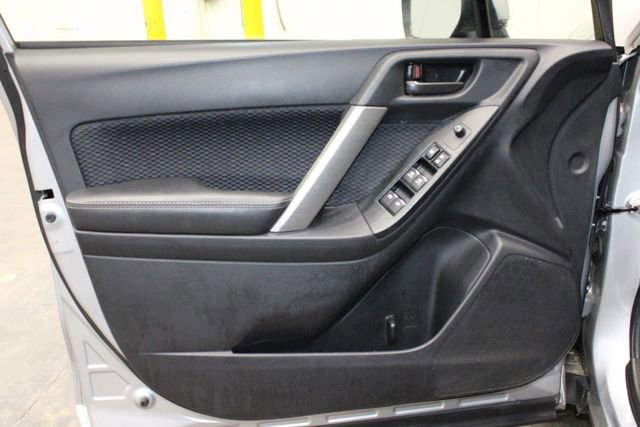 Used 2018 Subaru Forester 2.5i Premium w/ All-Weather Package AWD/4WD image 17