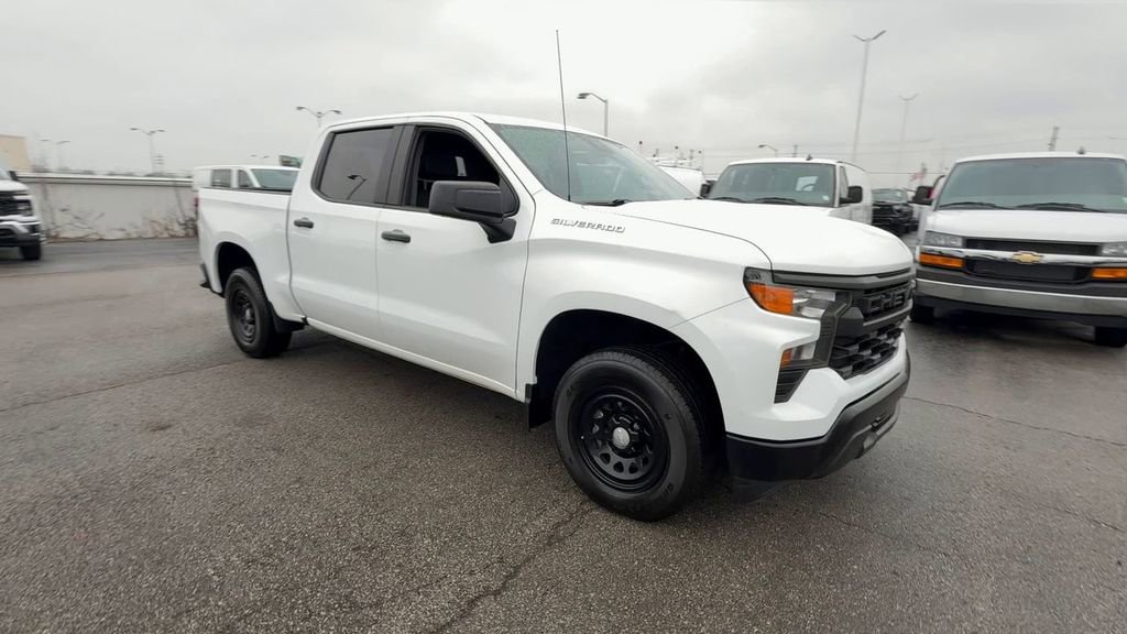 Used 2023 Chevrolet Silverado 1500 W/T w/ Trailering Package image 2
