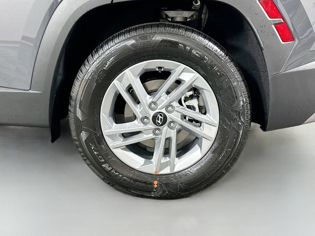 New 2026 Hyundai Tucson SE image 21