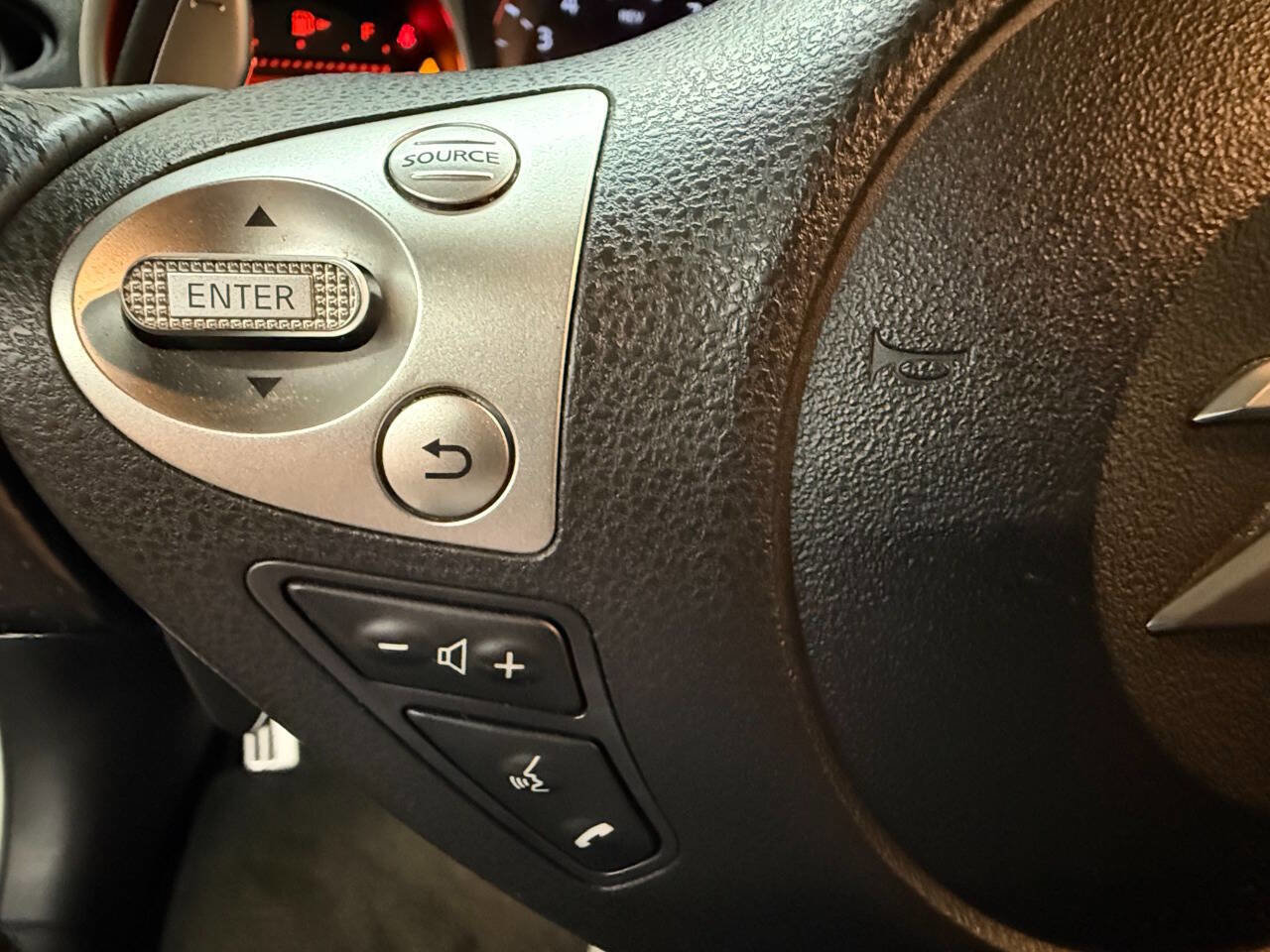 Used 2014 Nissan 370Z Touring w/ Sport Package image 16