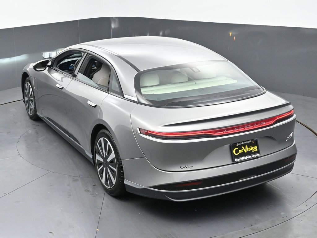 Used 2024 Lucid Air Touring image 40