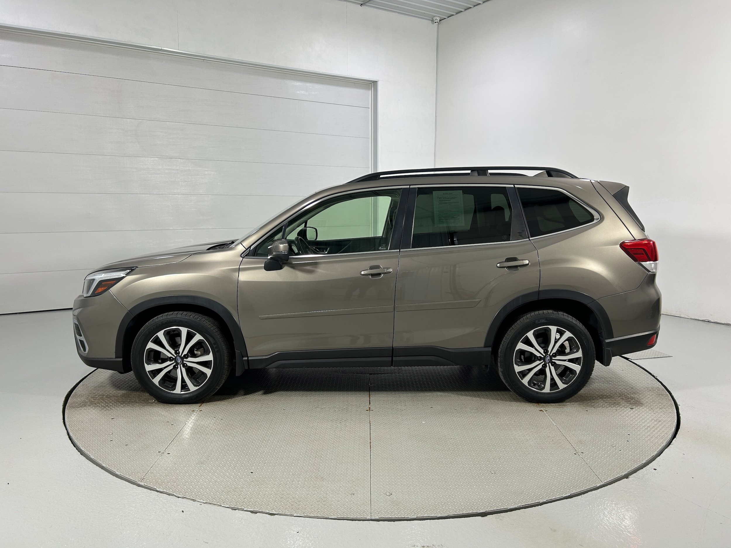 Used 2019 Subaru Forester Limited AWD/4WD image 21