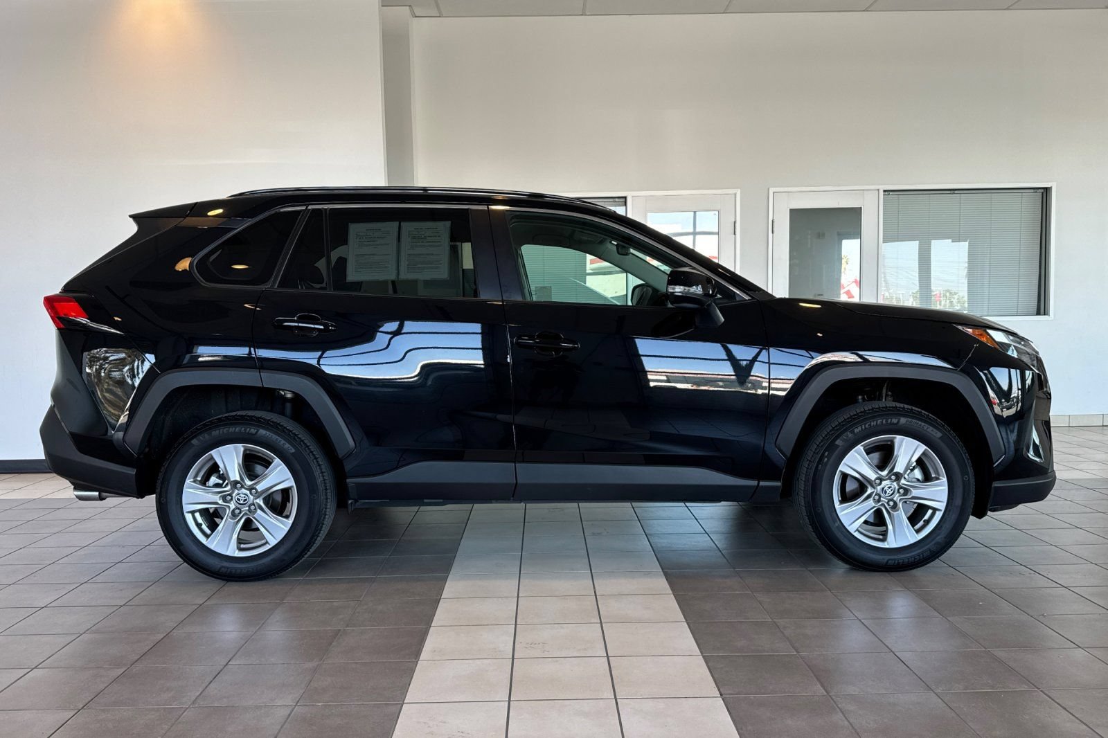 Certified 2025 Toyota RAV4 XLE FWD image 3