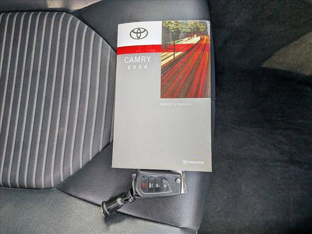 Certified 2024 Toyota Camry SE FWD image 22