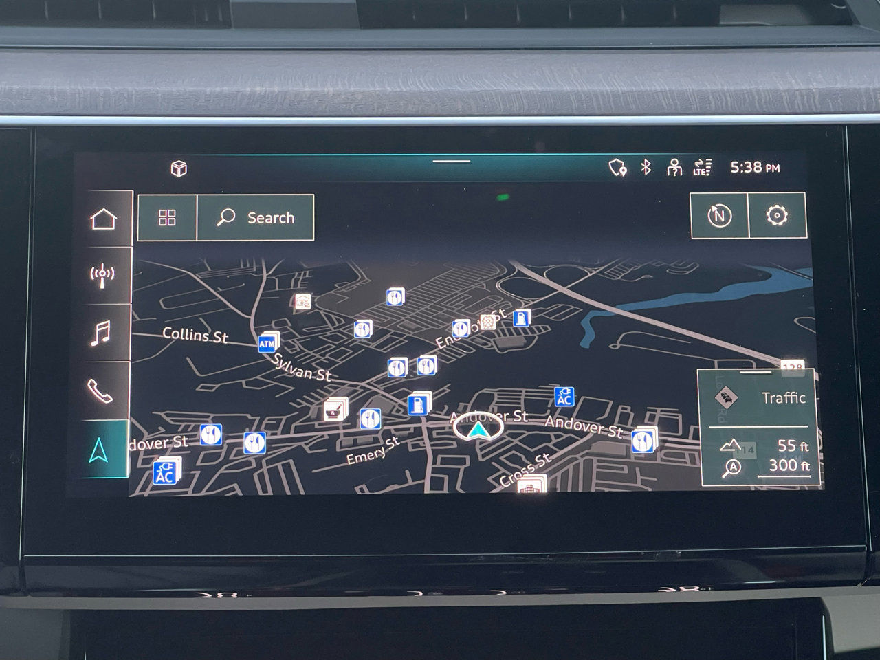 Used 2023 Audi e-tron Premium w/ Convenience Plus Package image 46