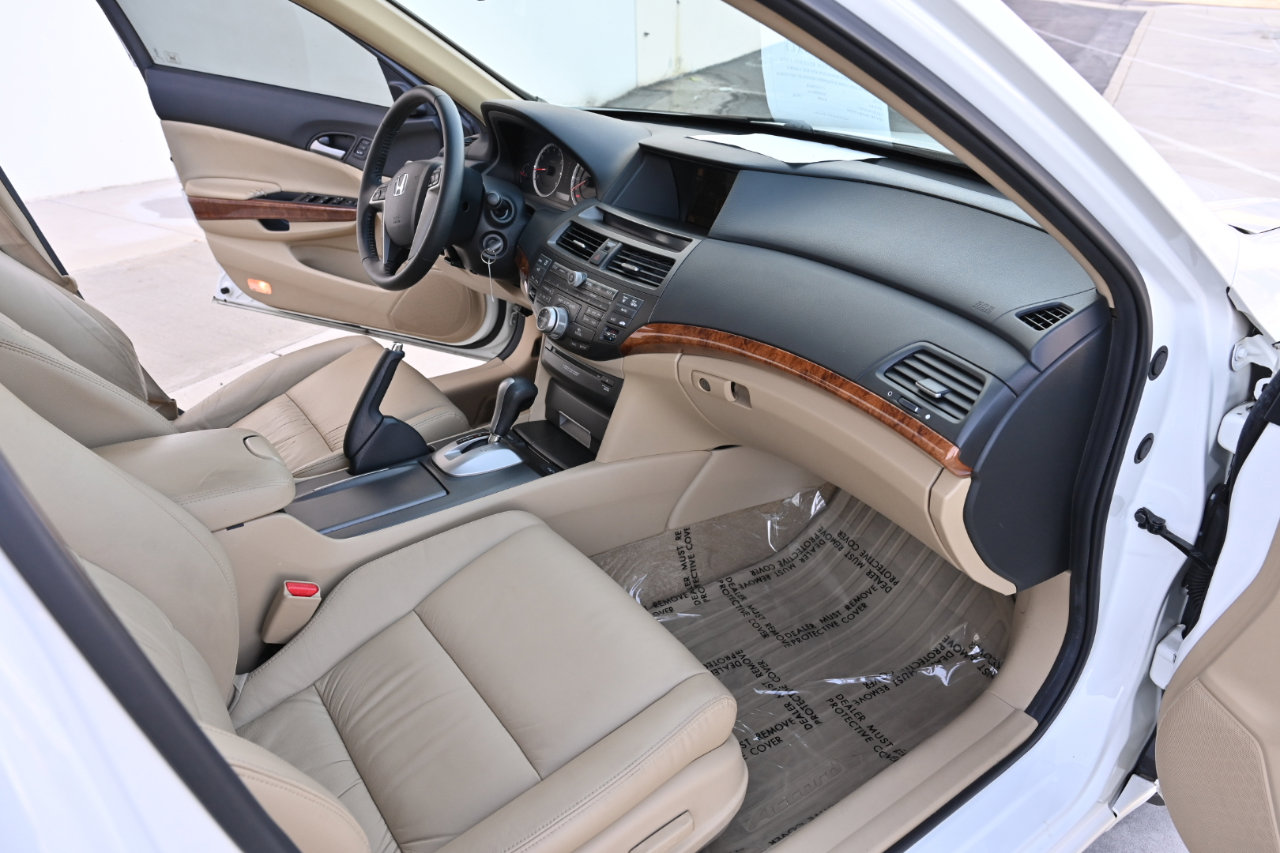 Used 2011 Honda Accord EX-L image 13