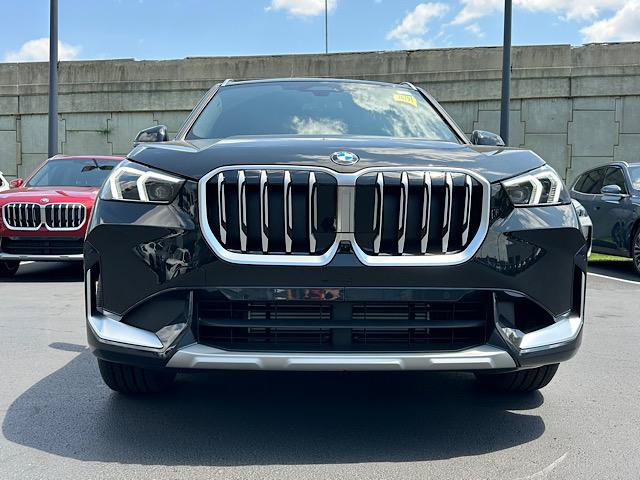 New 2026 BMW X1 xDrive28i w/ Technology Package AWD/4WD image 2