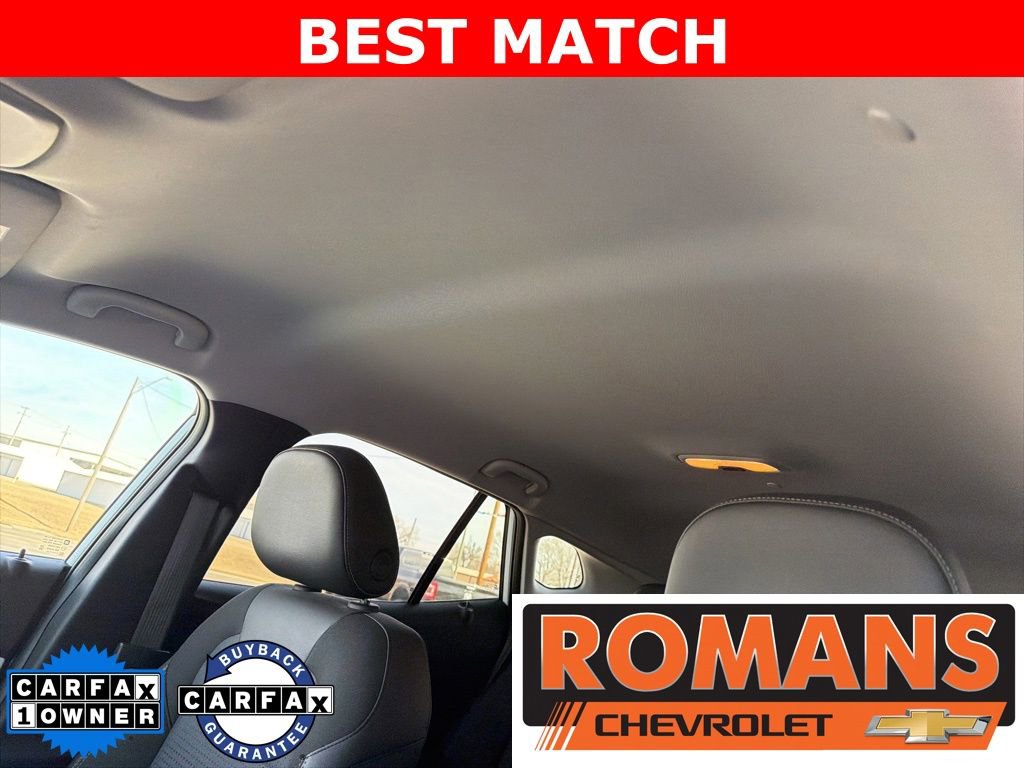 Used 2025 Chevrolet Trax LT FWD image 19