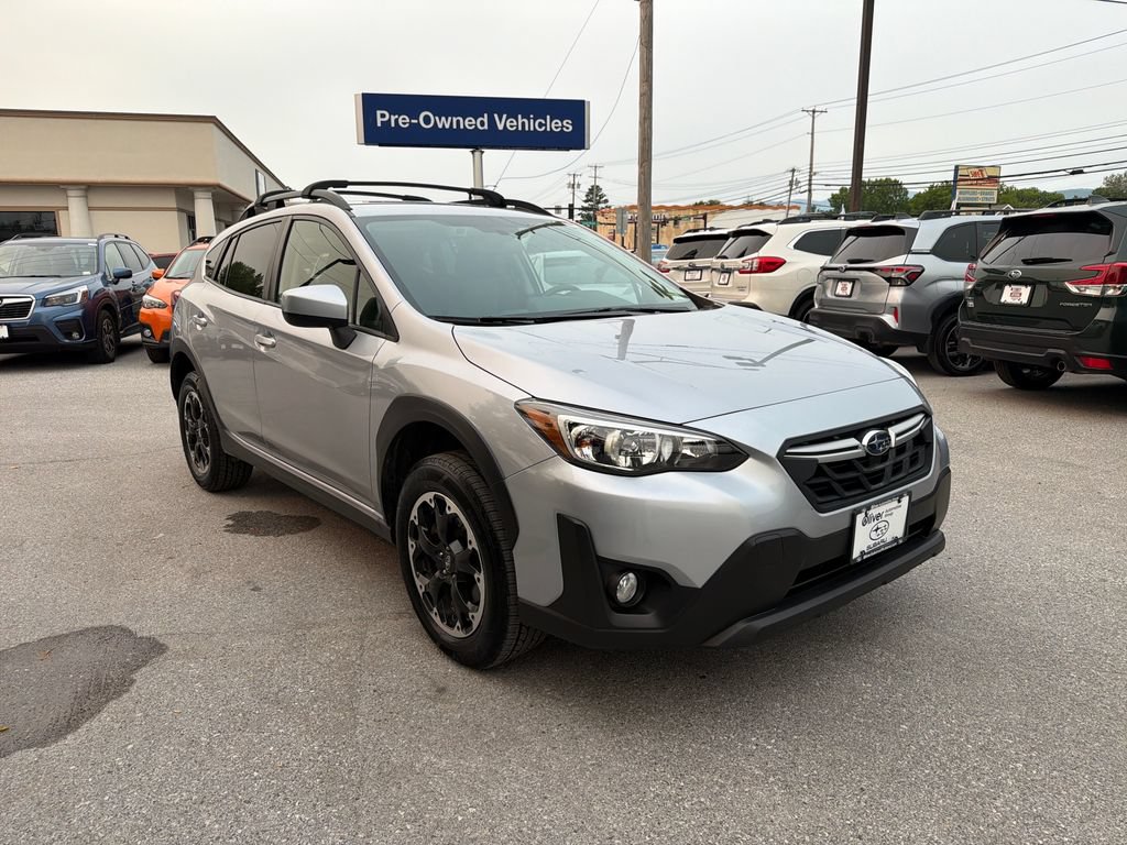 Used 2021 Subaru Crosstrek 2.0i Premium AWD/4WD image 3