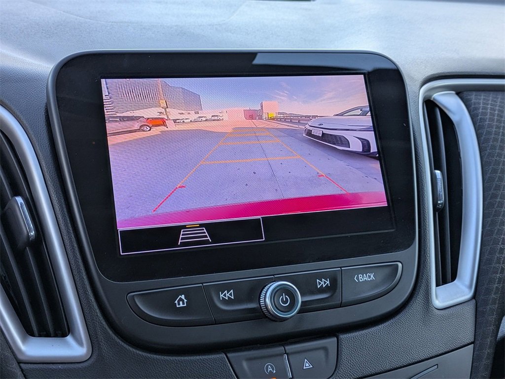 Used 2024 Chevrolet Malibu LT image 18