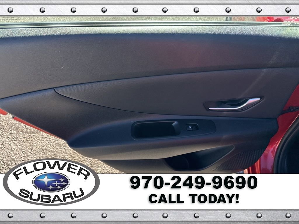 Used 2021 Hyundai Elantra SEL w/ Convenience + Premium Package image 20