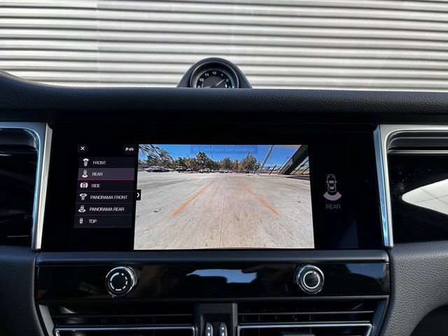 Certified 2026 Porsche Macan AWD/4WD image 20