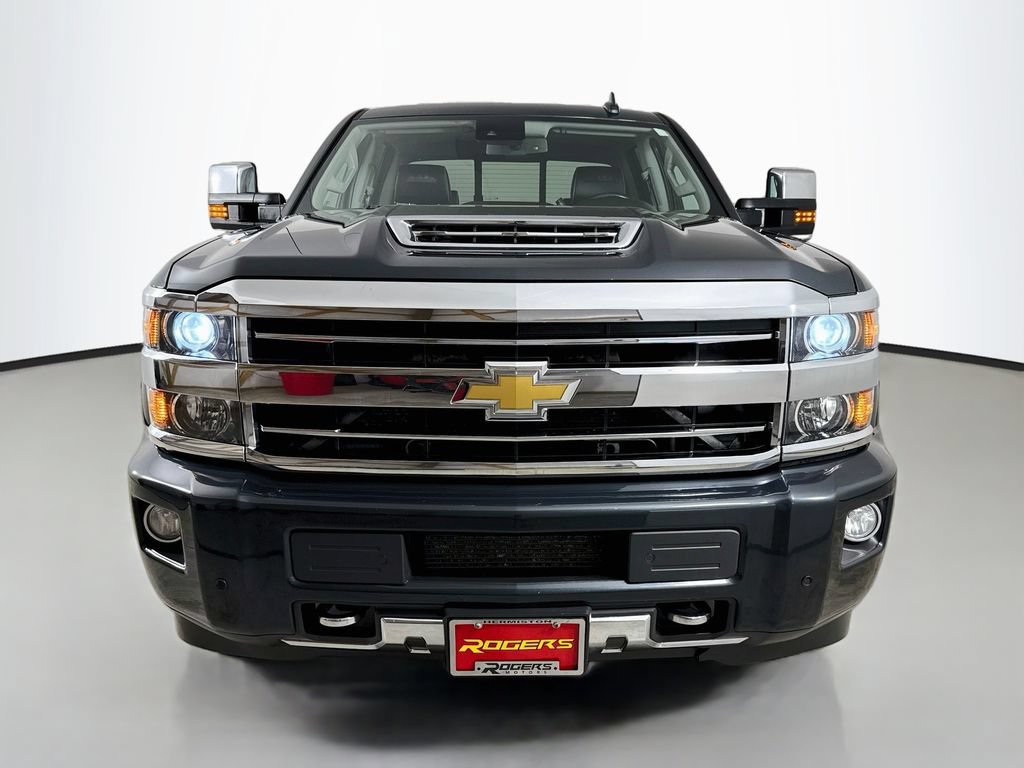 Used 2018 Chevrolet Silverado 3500 High Country w/ Duramax Plus Package AWD/4WD image 2