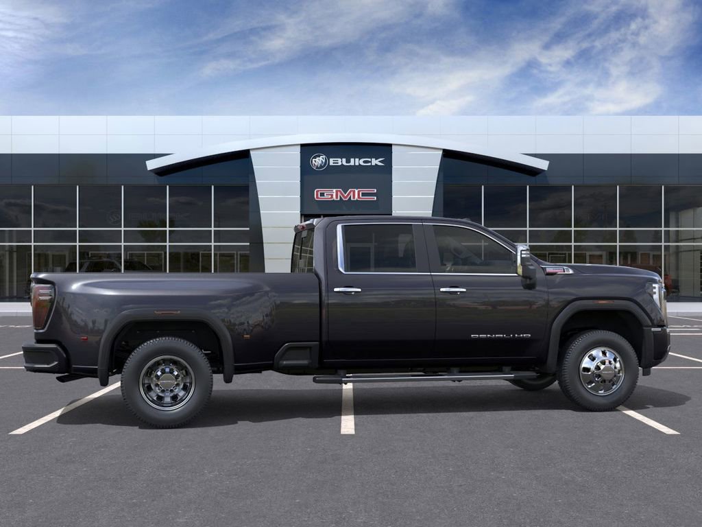 New 2026 GMC Sierra 3500 Denali w/ Technology Package AWD/4WD image 5