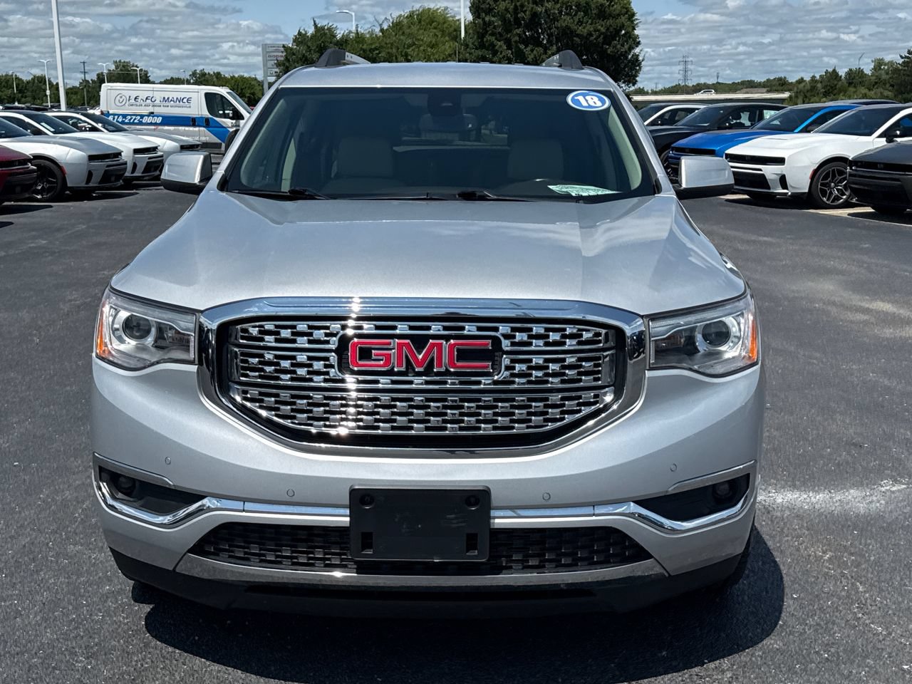 Used 2018 GMC Acadia Denali w/ LPO, Cargo Package FWD image 8