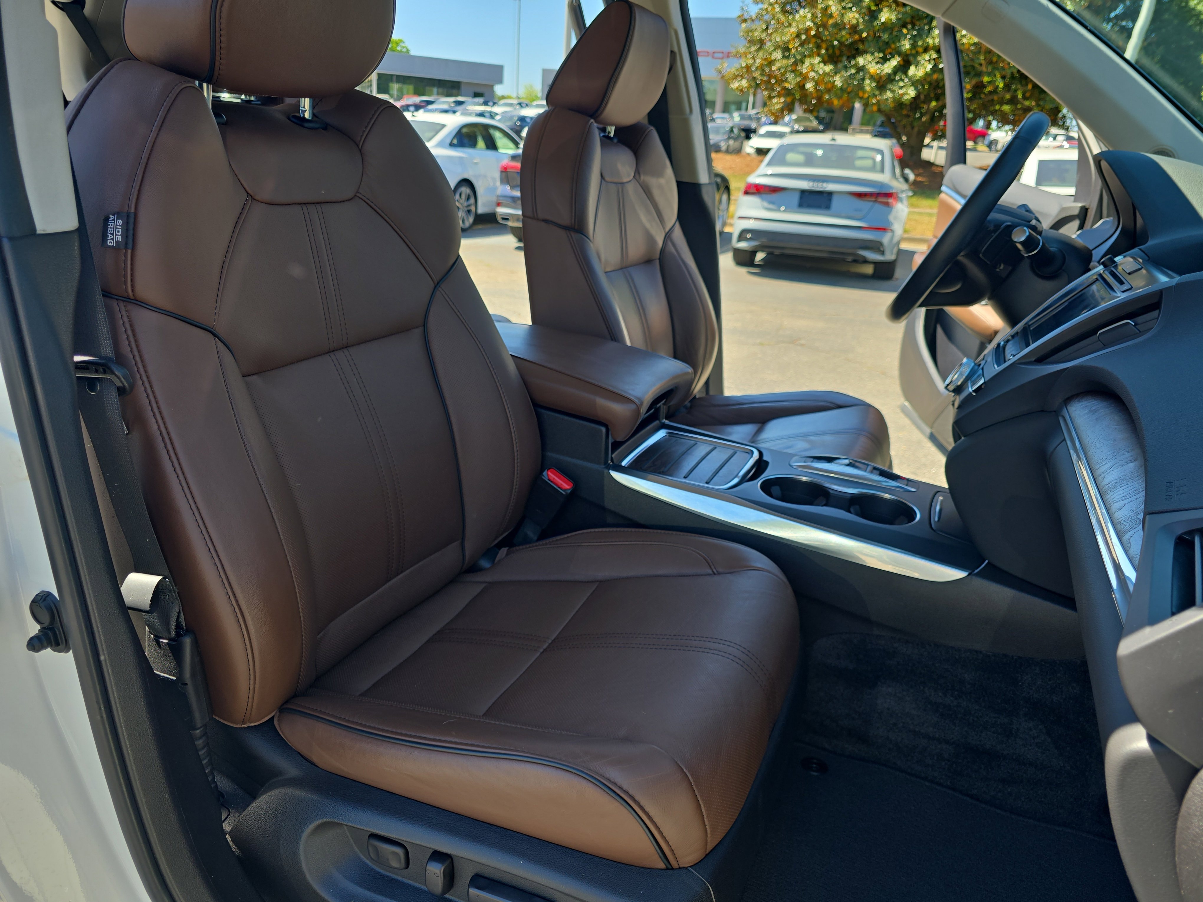 Used 2017 Acura MDX SH-AWD w/ Advance Package image 10