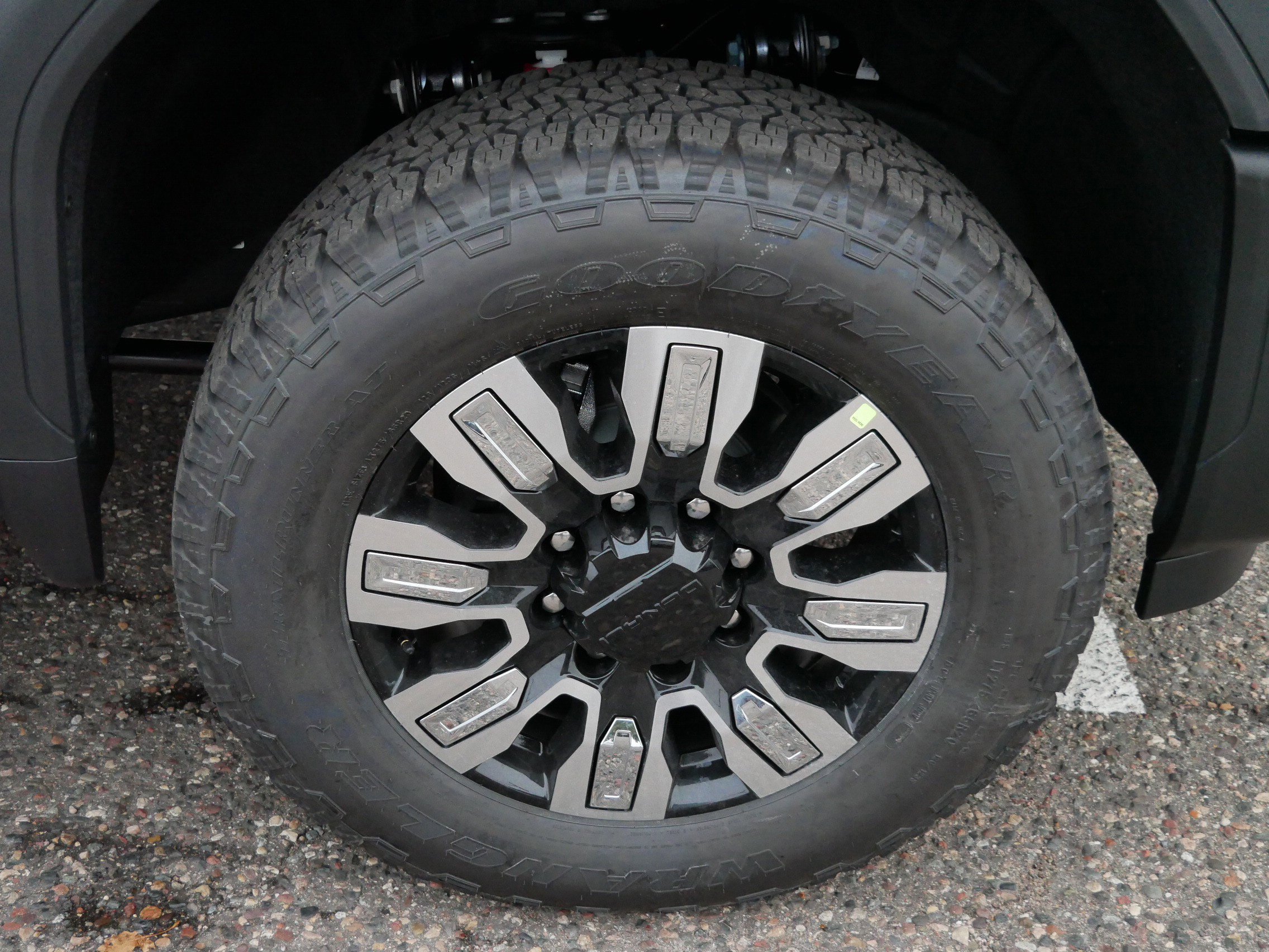 New 2026 GMC Sierra 2500 Denali w/ Technology Package image 3