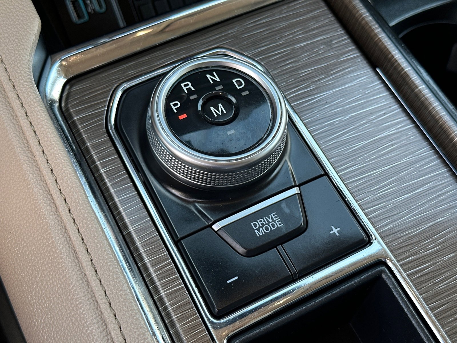 Used 2024 Ford Expedition Max Limited image 38