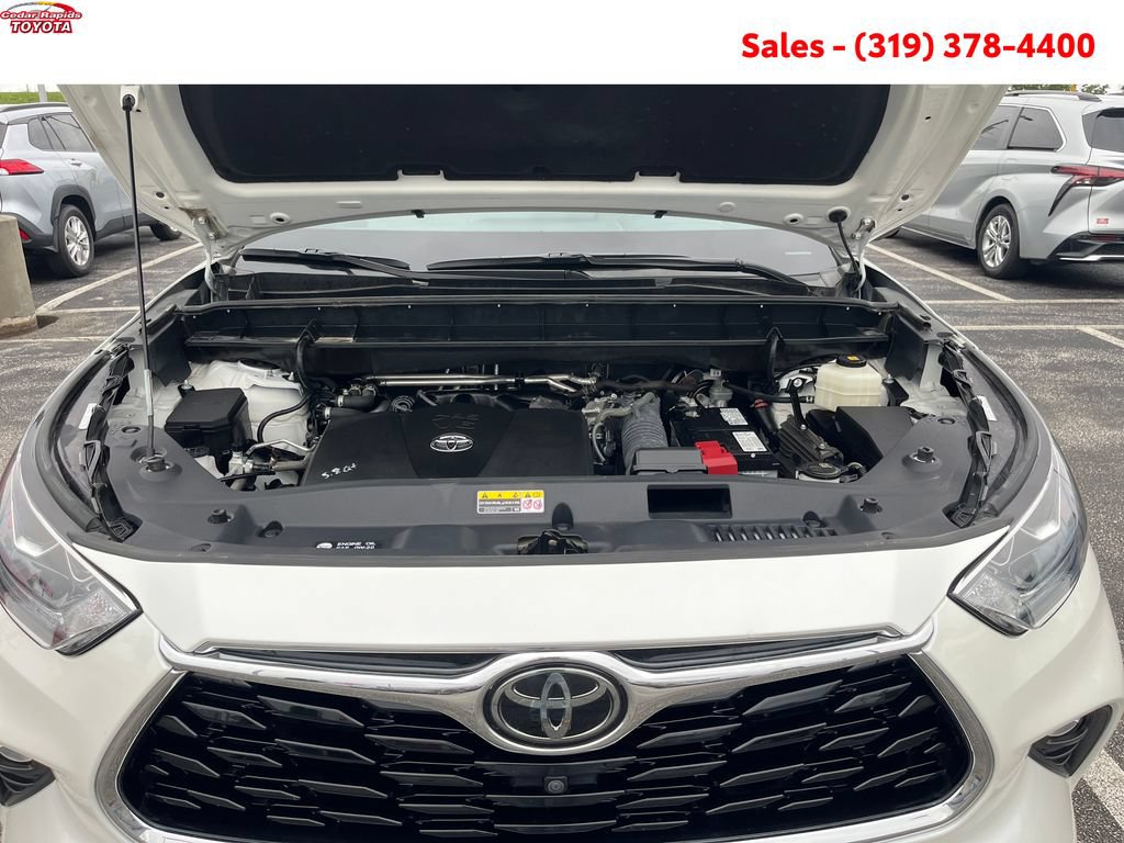 Certified 2020 Toyota Highlander Limited AWD/4WD image 26