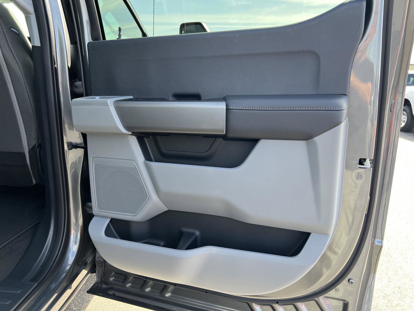 New 2026 Ford F250 XL w/ STX Appearance Package AWD/4WD image 20