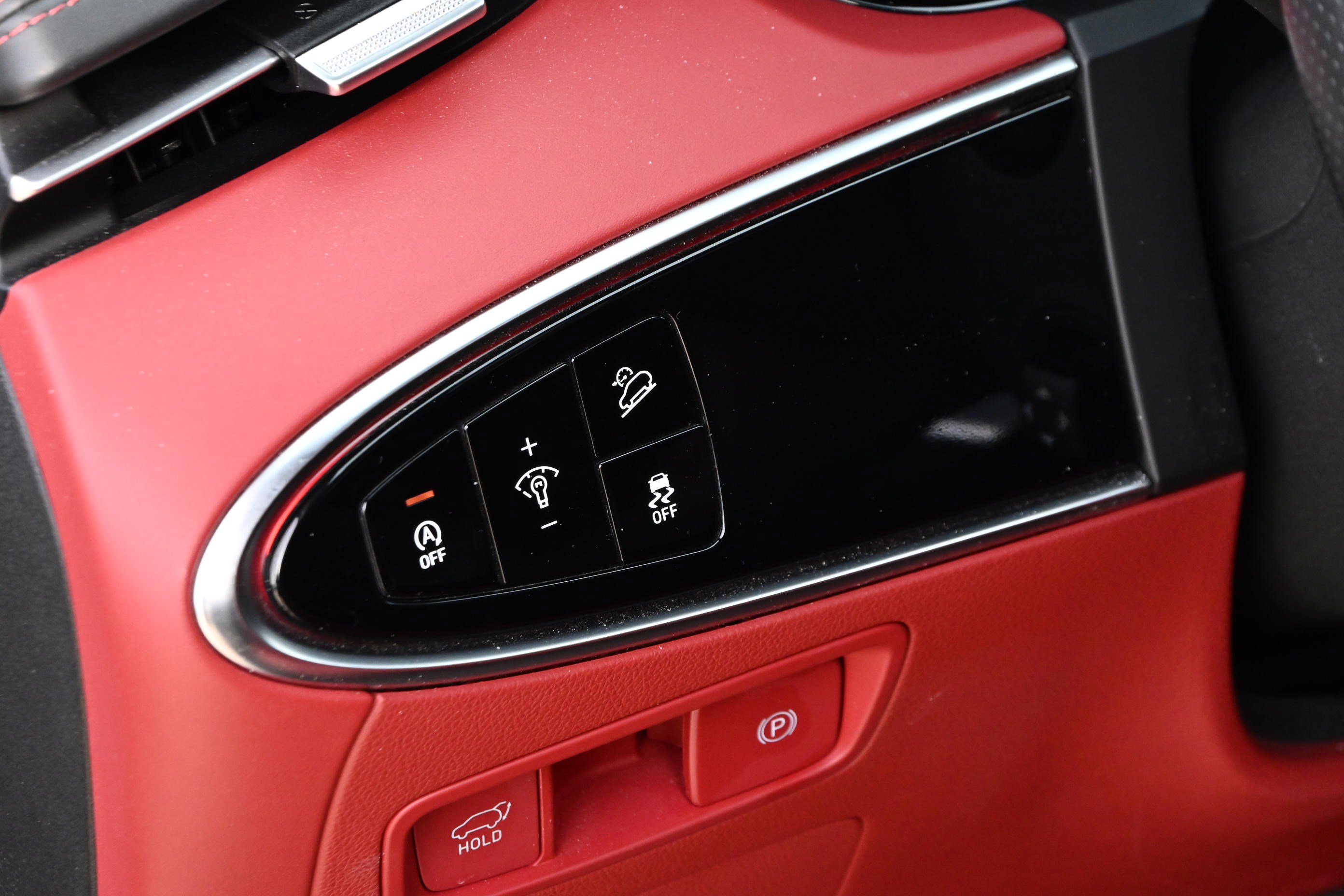 Used 2024 Genesis GV70 3.5T Sport w/ Sport Prestige Package image 27