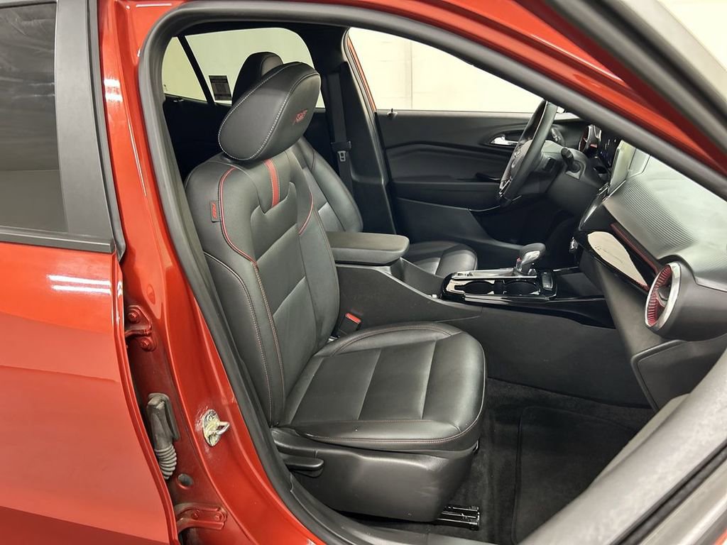 Used 2024 Chevrolet Trax RS w/ Driver Confidence Package FWD image 22