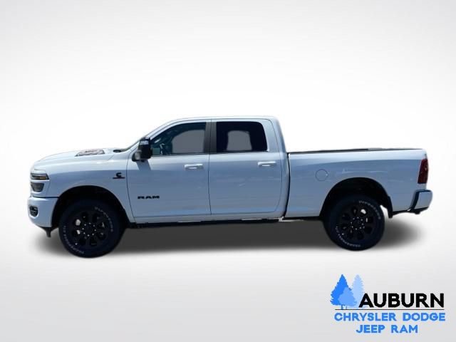 New 2026 RAM 3500 Laramie AWD/4WD image 4