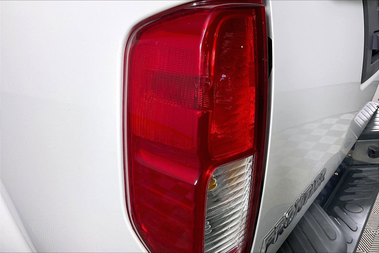 Used 2019 Nissan Frontier SV AWD/4WD image 33