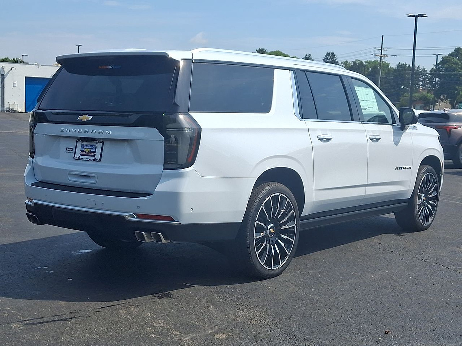 New 2026 Chevrolet Suburban High Country AWD/4WD image 12