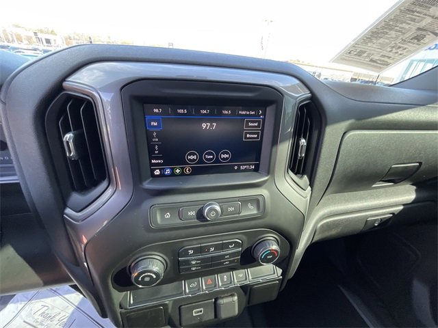 Used 2020 Chevrolet Silverado 1500 Custom w/ Custom Value Package image 21