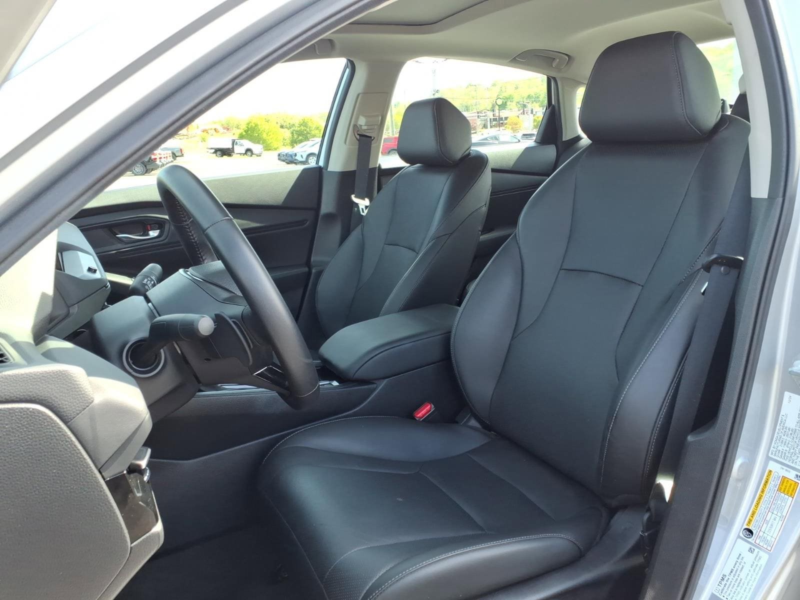 Used 2025 Honda Accord EX-L image 12
