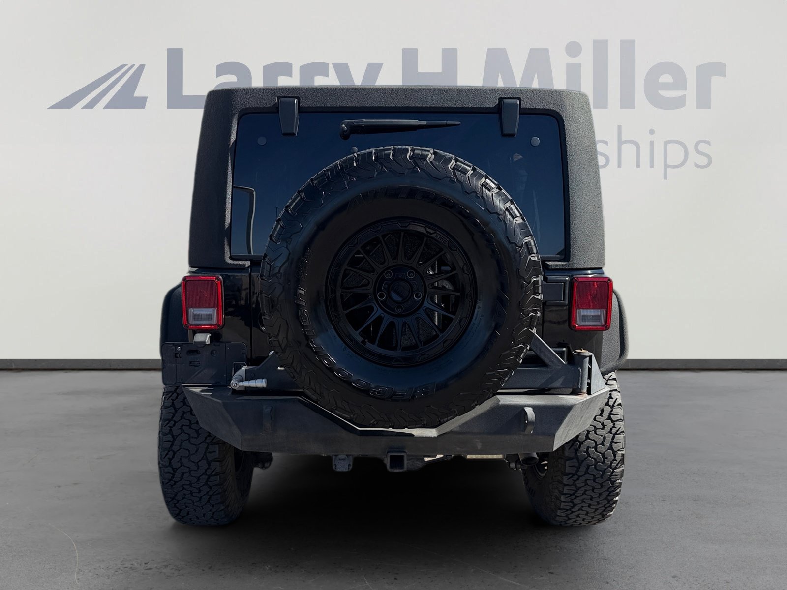 Used 2014 Jeep Wrangler Unlimited Sport w/ Quick Order Package 24S AWD/4WD image 4