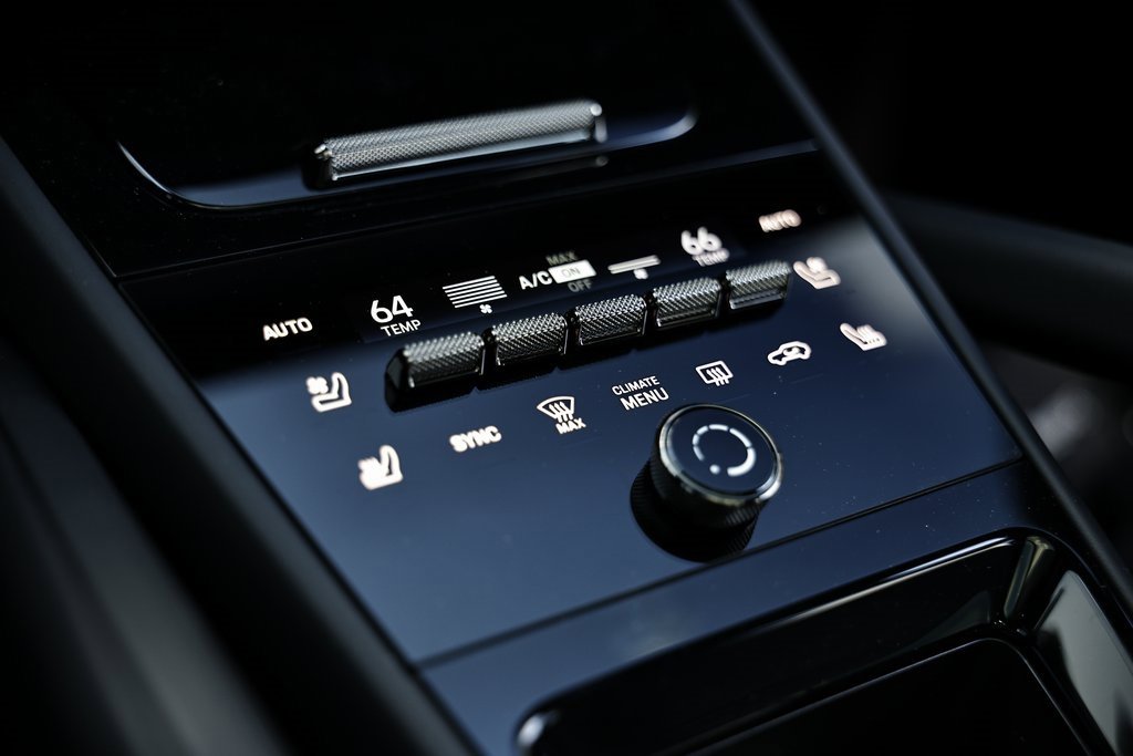 New 2026 Porsche Cayenne Turbo image 42