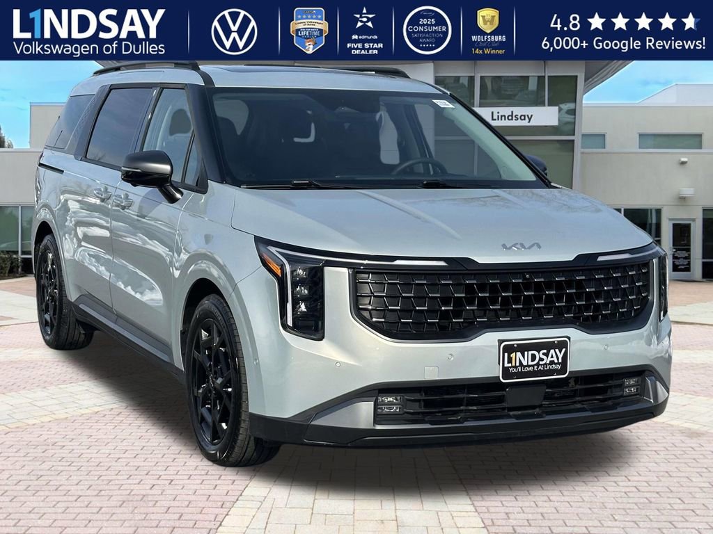 Used 2025 Kia Carnival SX