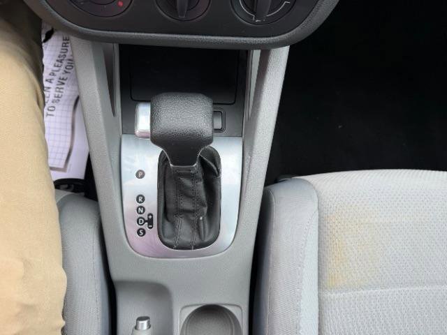 Used 2008 Volkswagen Rabbit S image 22