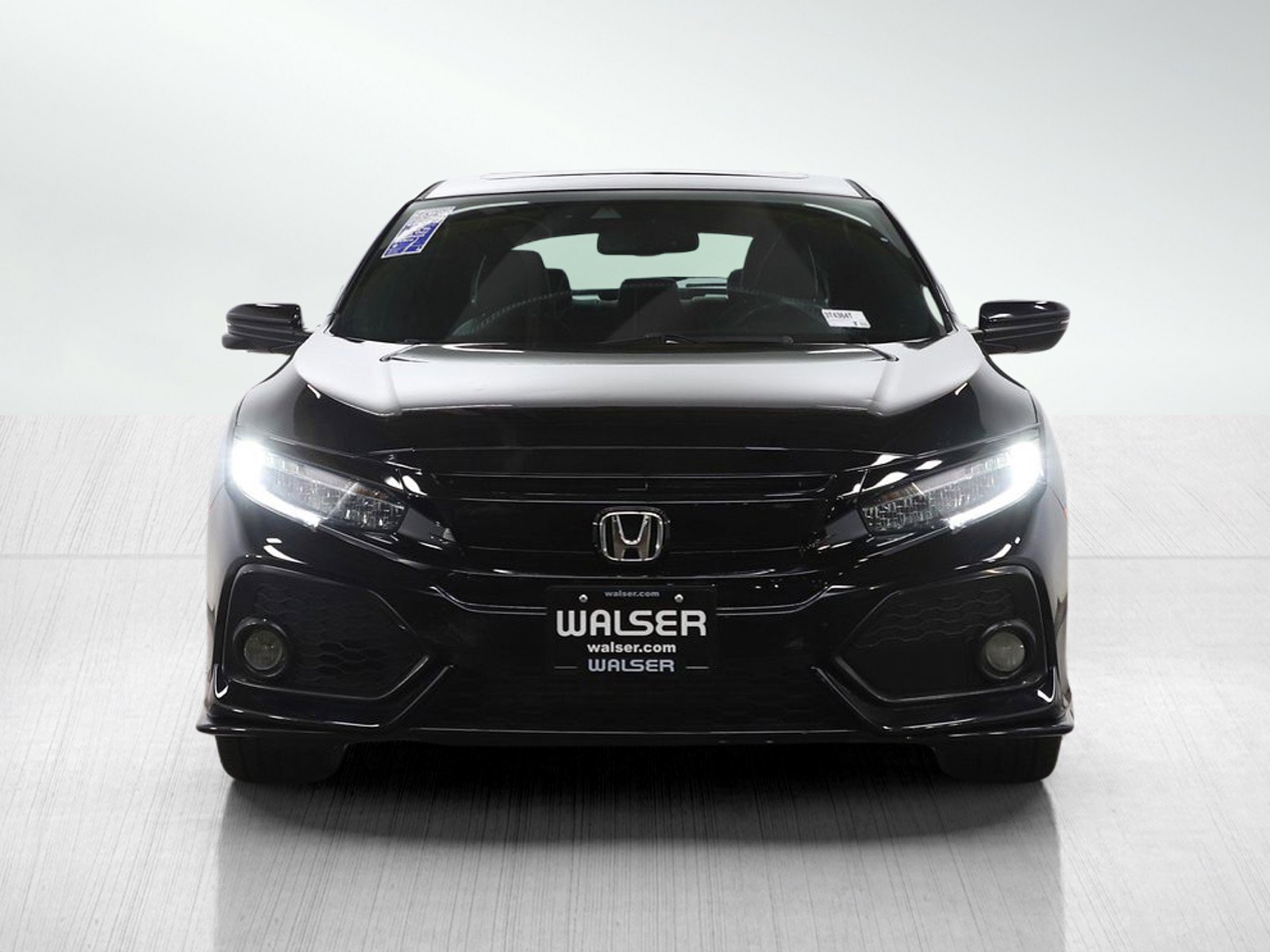 Used 2018 Honda Civic Sport Touring image 8