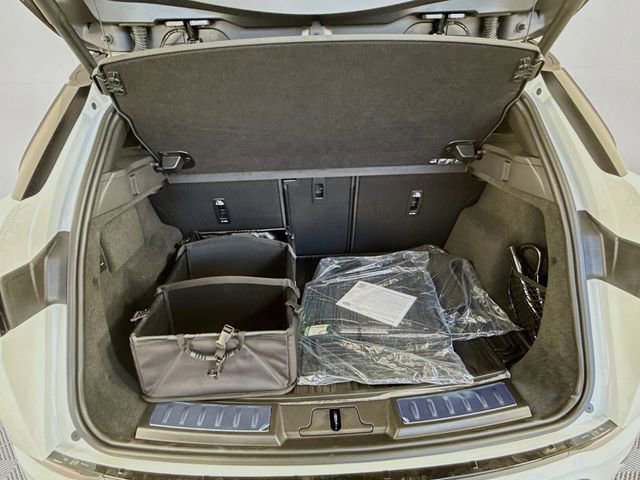 New 2026 Land Rover Range Rover Evoque Dynamic SE AWD/4WD image 28