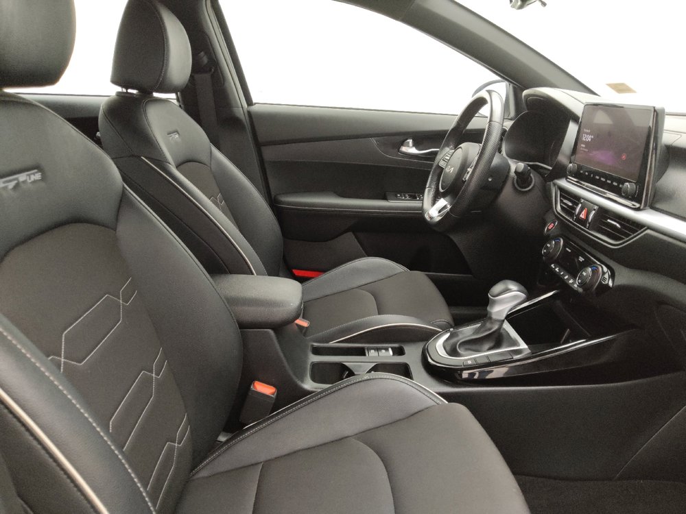 Used 2024 Kia Forte GT-Line image 21