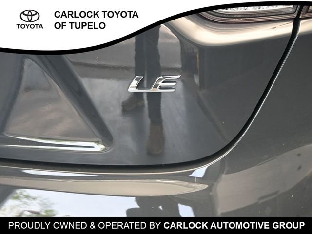 Used 2025 Toyota Corolla LE image 32